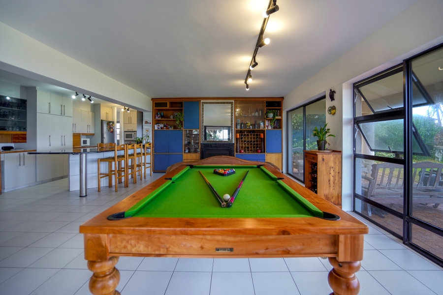 4 Bedroom Property for Sale in Van Riebeeckstrand Western Cape